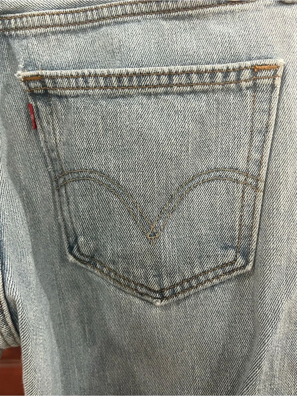 Levi's Men's Light Blue Denim Jeans with Tan Leather Patch
